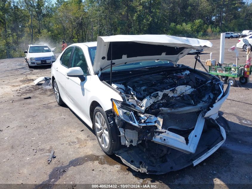 4T1C11AK2LU900763 2020 TOYOTA CAMRY - Image 1