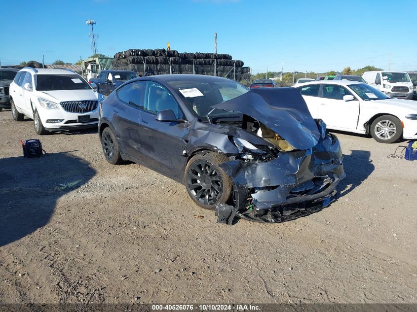 7SAYGDEEXPF766262 2023 TESLA MODEL Y - Image 1