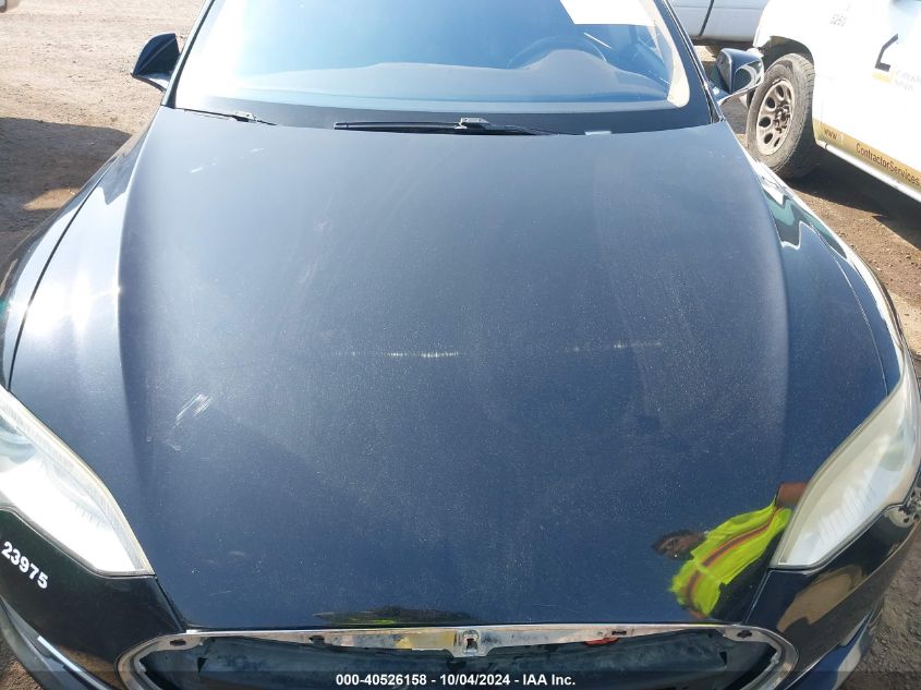 5YJSA1DN8DFP05749 2013 Tesla Model S