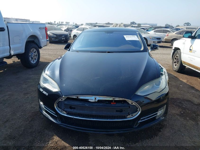 2013 Tesla Model S VIN: 5YJSA1DN8DFP05749 Lot: 40526158