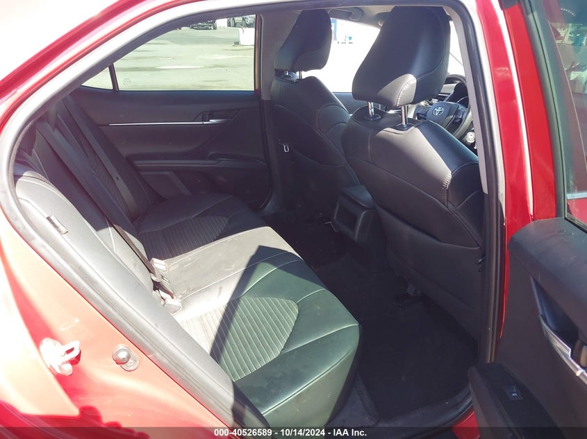 2019 TOYOTA CAMRY SE - 4T1B11HK7KU294358