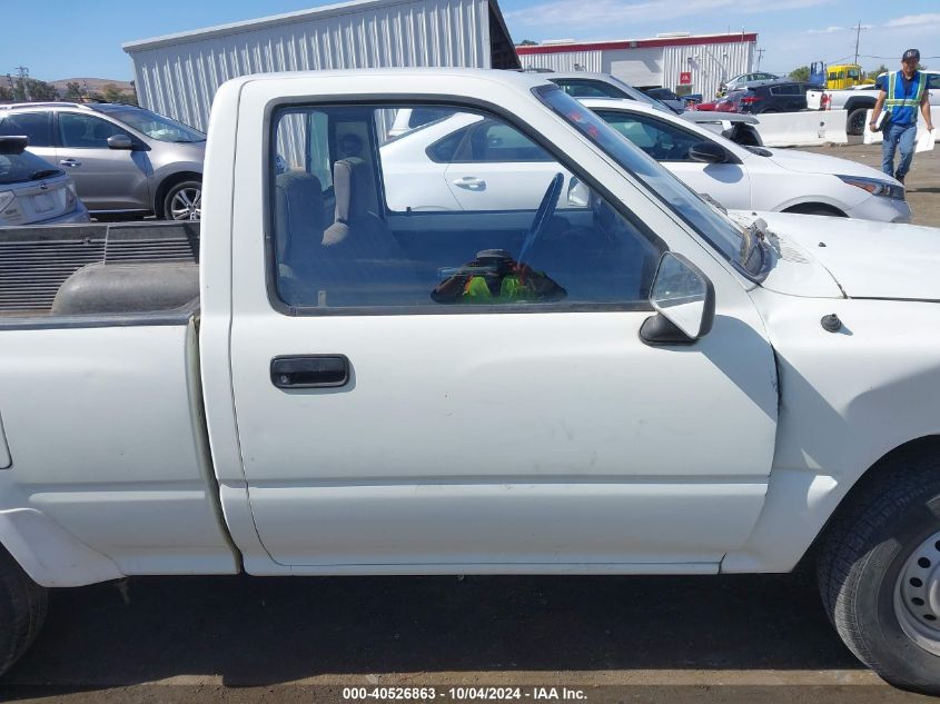 1992 Toyota Pickup 1/2 Ton Short Whlbase Stb VIN: 4TARN81A1NZ046174 Lot: 40526863