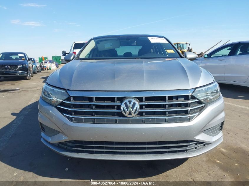 3VWC57BUXKM208049 2019 Volkswagen Jetta S/Se/R-Line