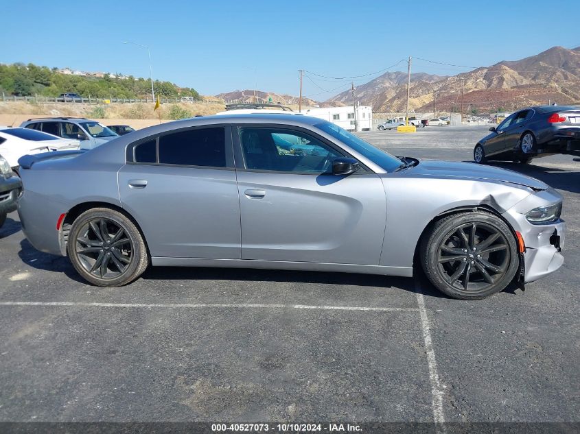 2C3CDXBG1JH135235 2018 Dodge Charger Sxt Rwd