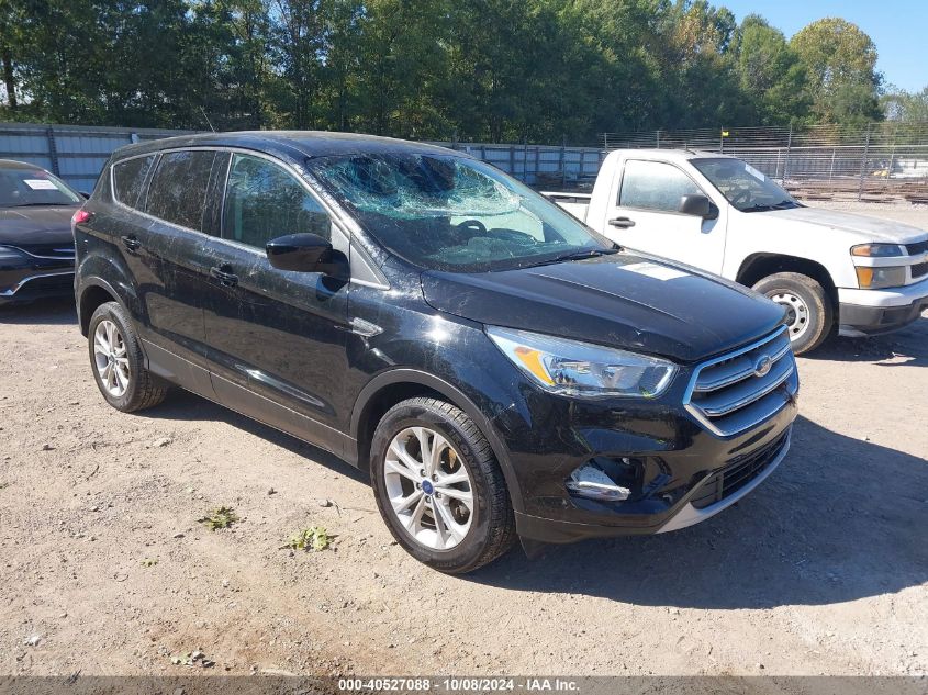 2017 FORD ESCAPE SE - 1FMCU0GDXHUE53195