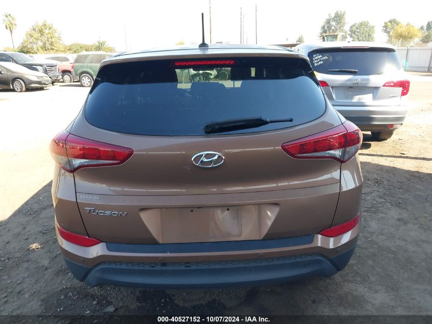 KM8J23A43HU394918 2017 Hyundai Tucson Se