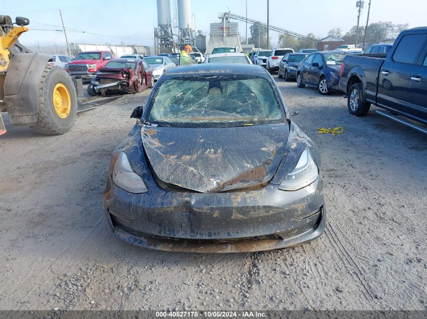 5YJ3E1EB8NF203743 2022 Tesla Model 3