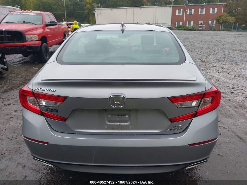 1HGCV2E31JA000812 2018 Honda Accord Sport 2.0T