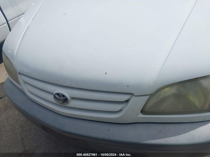 4T3ZF13C21U322895 2001 Toyota Sienna Xle