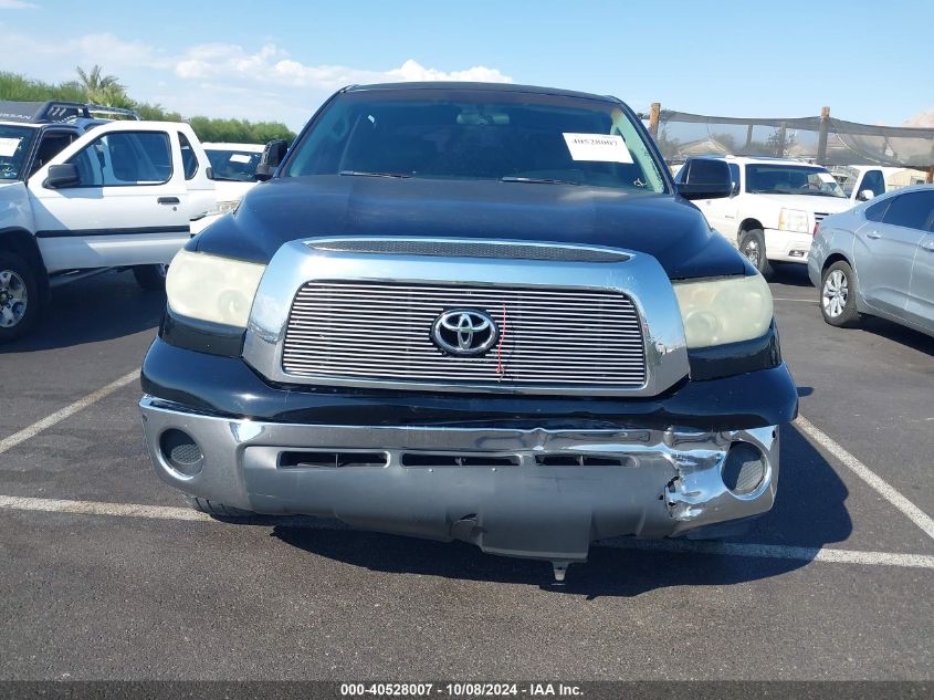 2007 Toyota Tundra Sr5 5.7L V8 VIN: 5TFEV54137X028755 Lot: 40528007