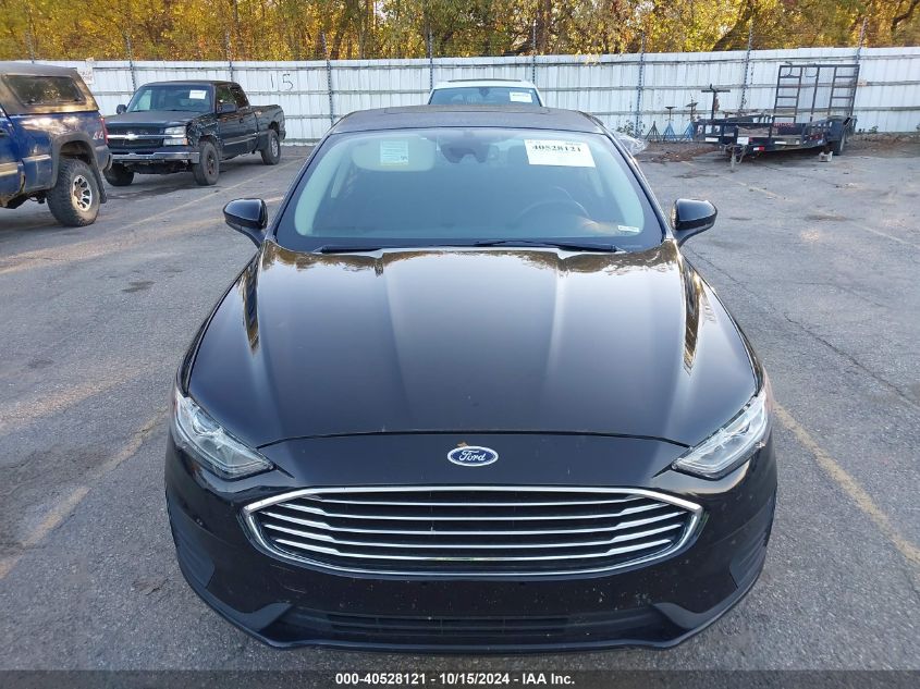 VIN 3FA6P0LU4KR262147 2019 Ford Fusion, Hybrid SE no.12