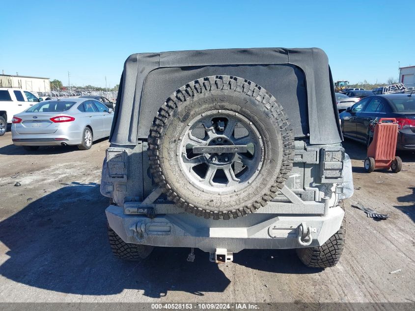 2008 Jeep Wrangler X VIN: 1J4FA24158L626749 Lot: 40528153