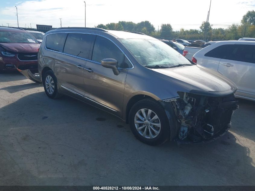 2C4RC1BG3HR553290 2017 CHRYSLER PACIFICA - Image 1