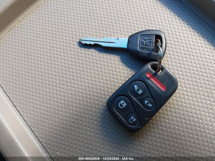 2001 Honda Odyssey Ex VIN: 2HKRL18611H555413 Lot: 40528845