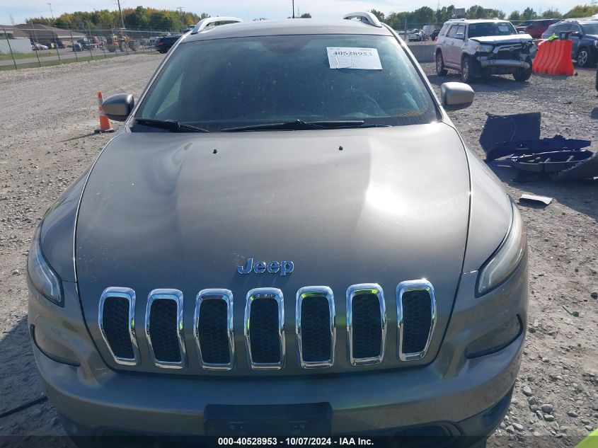 2016 Jeep Cherokee Latitude VIN: 1C4PJMCB5GW241723 Lot: 40528953