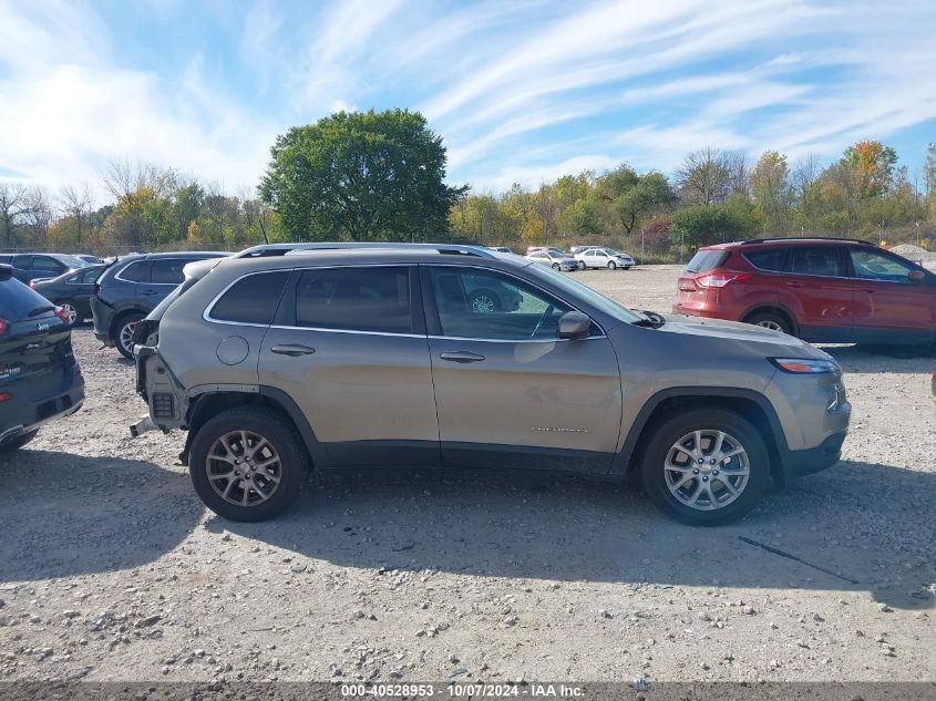 2016 Jeep Cherokee Latitude VIN: 1C4PJMCB5GW241723 Lot: 40528953