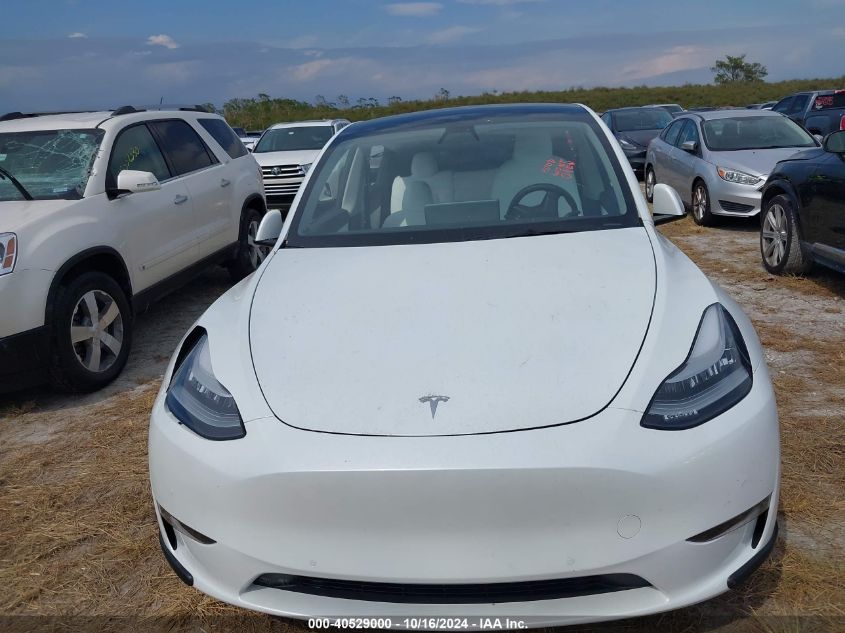 2022 Tesla Model Y Long Range Dual Motor All-Wheel Drive VIN: 7SAYGAEE7NF339651 Lot: 40529000