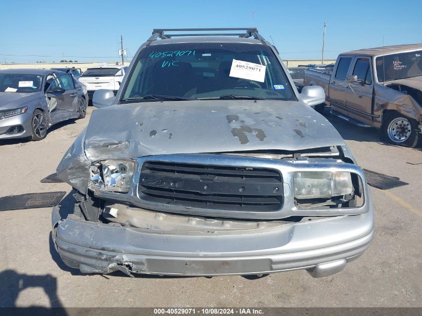 2001 Chevrolet Tracker Lt VIN: 2CNBE634316932113 Lot: 40529071