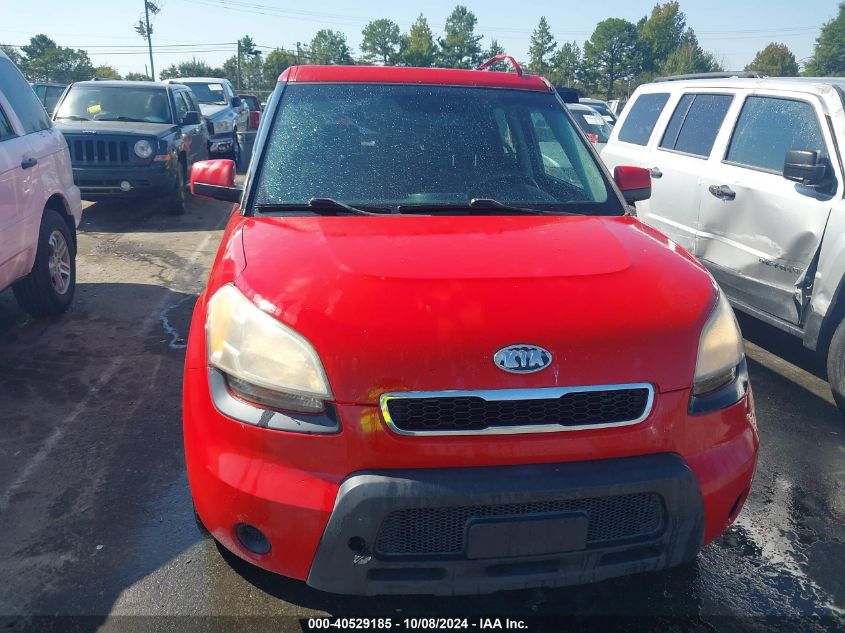 2010 Kia Soul + VIN: KNDJT2A22A7159845 Lot: 40529185