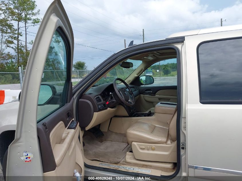 2010 GMC Yukon Xl 1500 Denali VIN: 1GKUKMEF4AR233932 Lot: 40529245