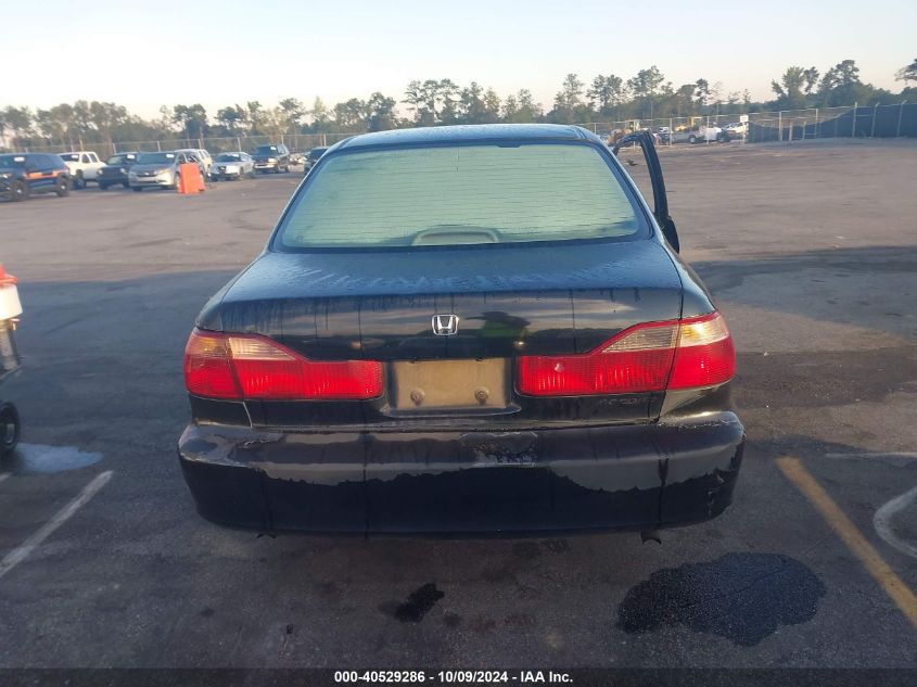 1999 Honda Accord Ex VIN: 1HGCG165XXA002443 Lot: 40529286