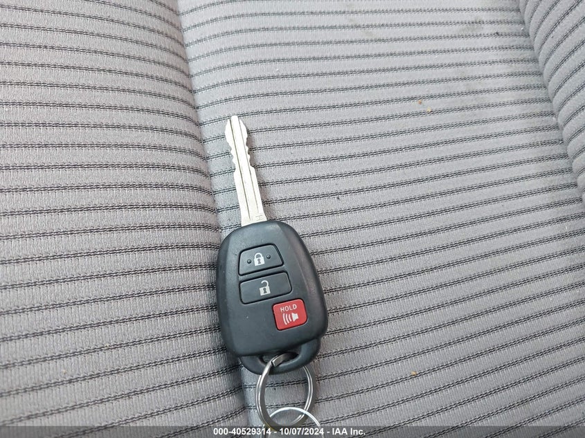 2013 TOYOTA RAV4 LE - 2T3BFREV0DW019200