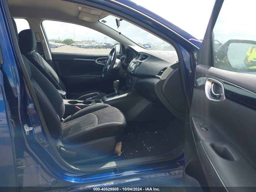 VIN 3N1AB7AP4JL652386 2018 NISSAN SENTRA SV