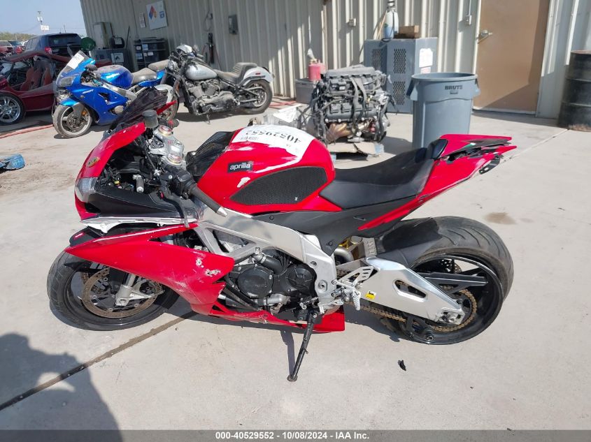 2015 Aprilia Rsv4 R VIN: ZD4RKUA40FS000608 Lot: 40529552