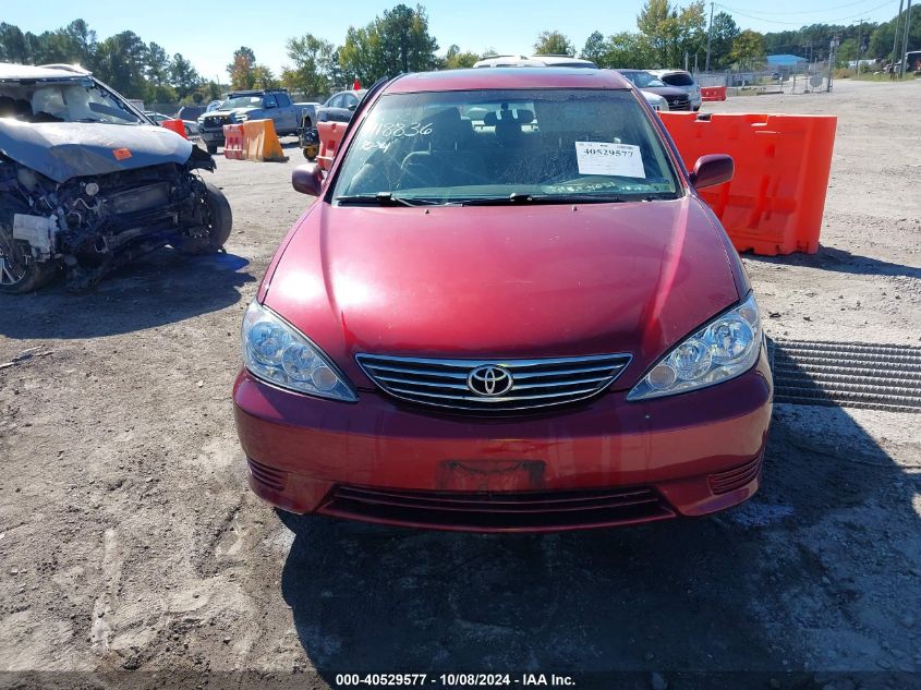 2005 Toyota Camry Le VIN: 4T1BE30K15U421833 Lot: 40529577