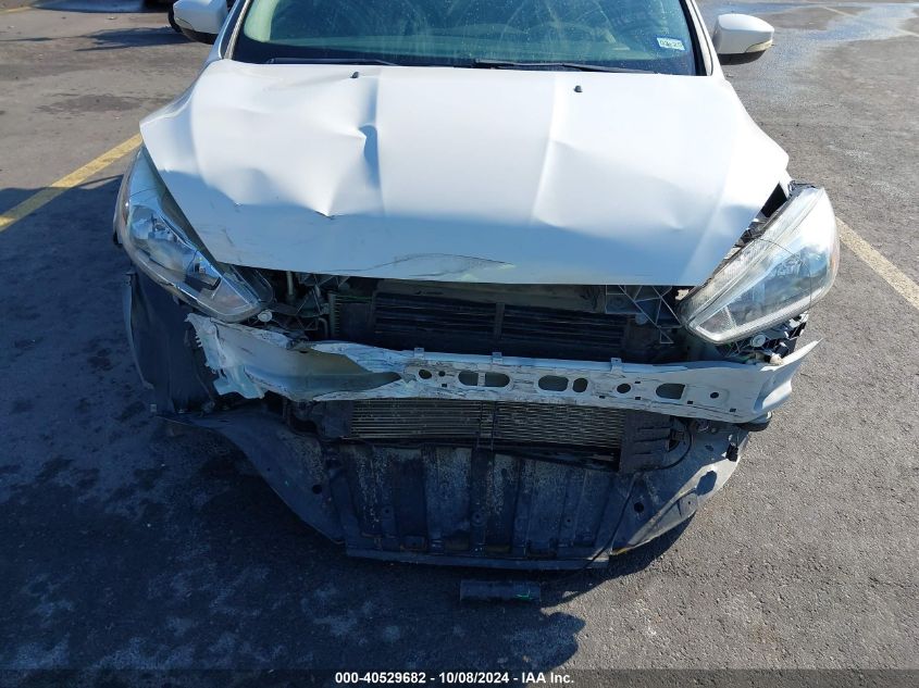 1FADP3J27HL212800 2017 Ford Focus Titanium