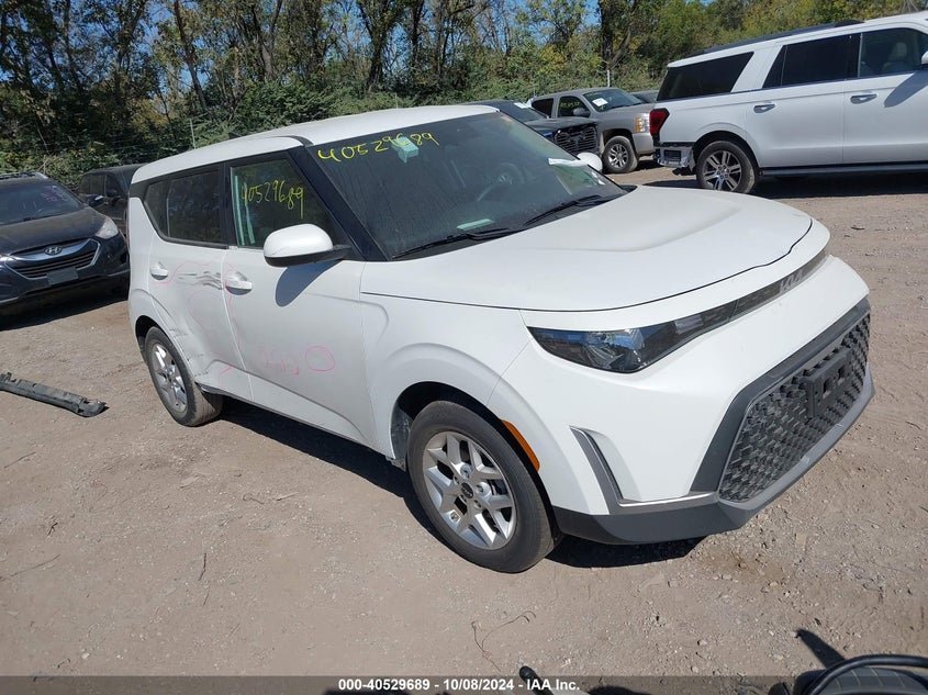 KIA SOUL LX 2024