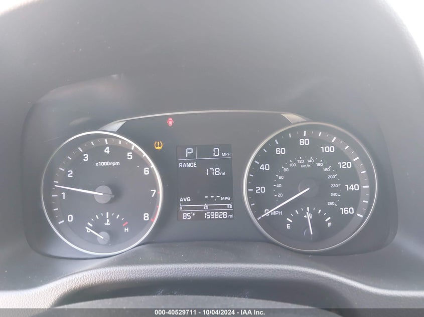 VIN KMHD74LF6HU082076 2017 HYUNDAI ELANTRA SE
