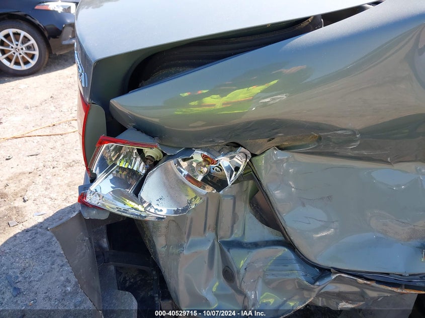 KMHDU4AD0AU879049 2010 Hyundai Elantra Gls