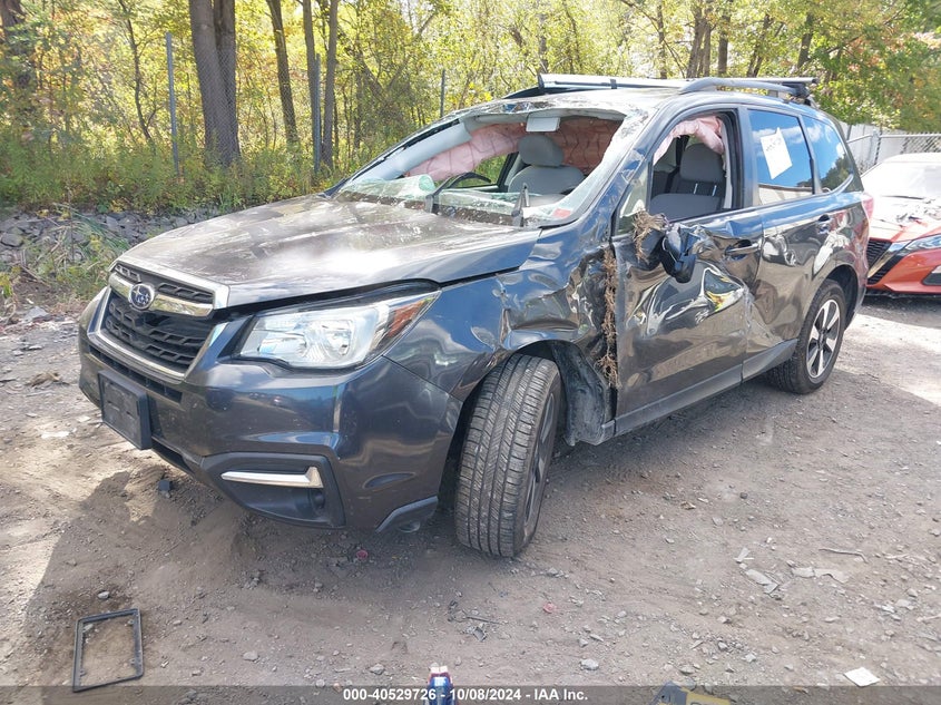 VIN JF2SJAEC8HH476297 2017 SUBARU FORESTER 2.5I PREMIUM