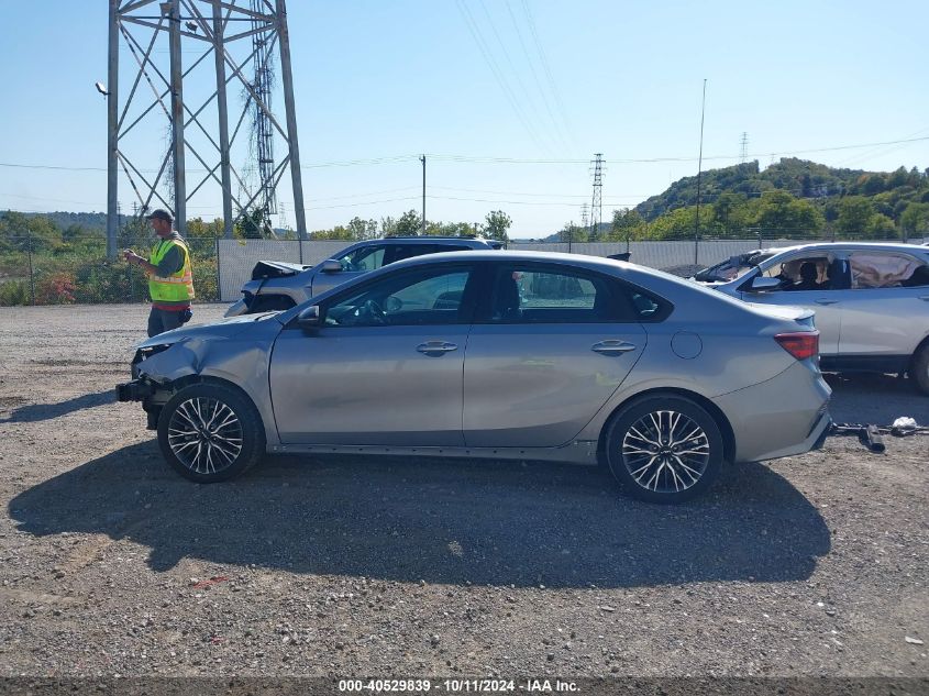 3KPF54AD6PE583910 2023 Kia Forte Gt-Line