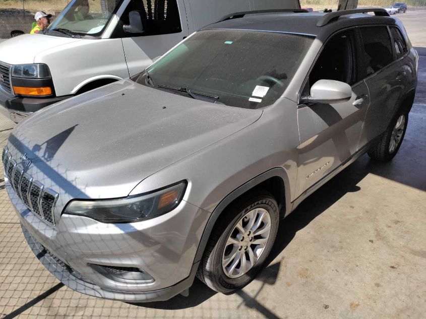 1C4PJLCB7KD434731 2019 Jeep Cherokee Latitude