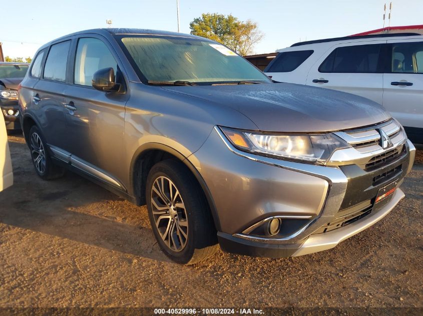 VIN JA4AD2A3XJJ002597 2018 Mitsubishi Outlander, ES no.1