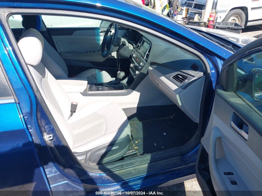 VIN 5NPE34AF8JH604195 2018 HYUNDAI SONATA SEL