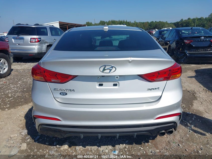 2018 HYUNDAI ELANTRA SPORT - KMHD04LB4JU515692