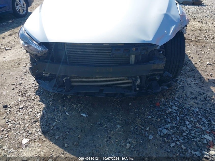 2018 HYUNDAI ELANTRA SPORT - KMHD04LB4JU515692