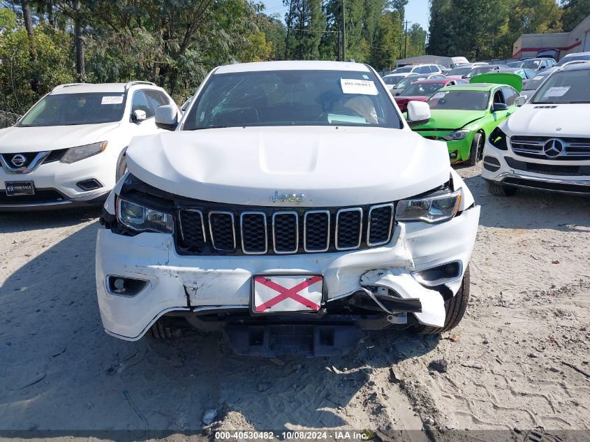 1C4RJEAG2JC354244 2018 Jeep Grand Cherokee Laredo