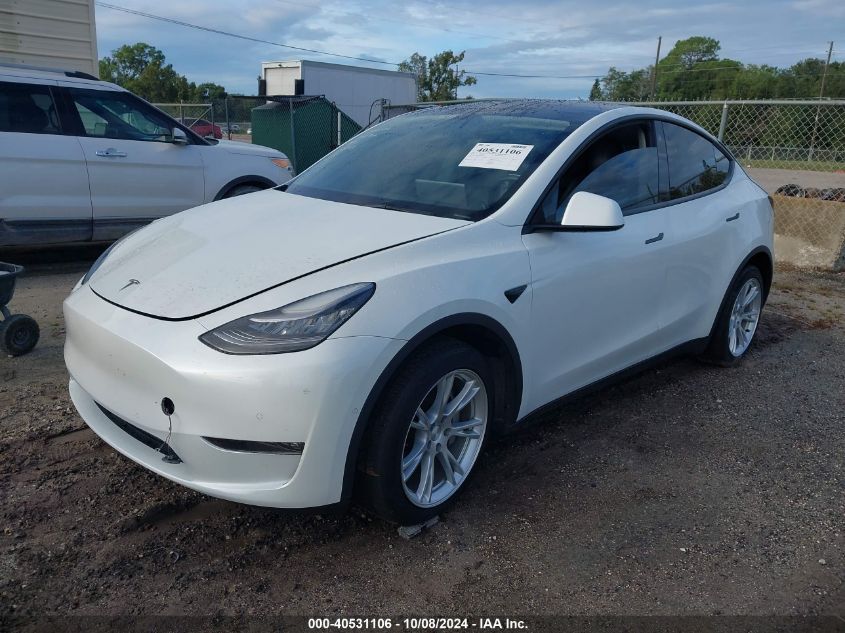 5YJYGDEE6MF099778 2021 TESLA MODEL Y - Image 2