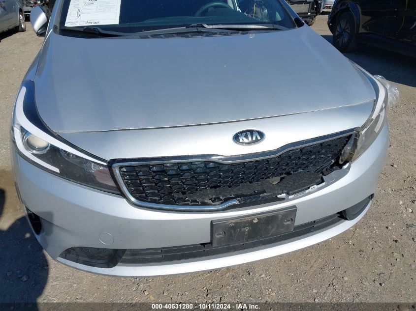 KNAFK5A86J5773434 2018 Kia Forte Lx