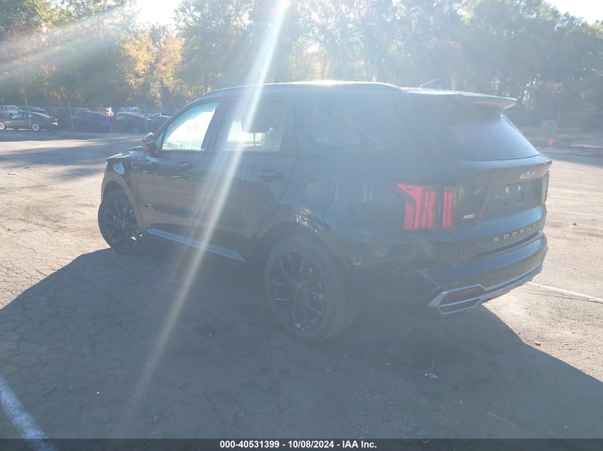 2022 KIA SORENTO(VIN: 5XYRKDLF6NG077773