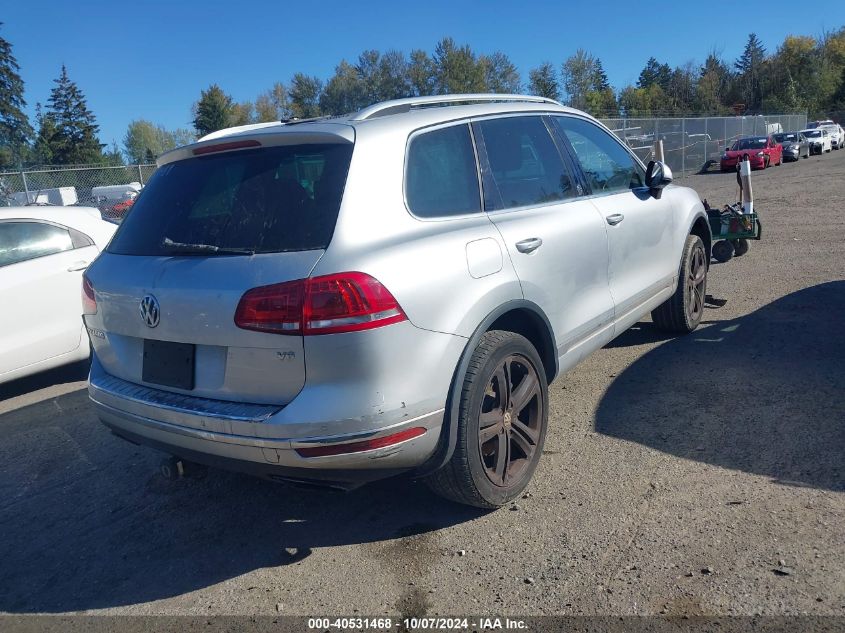 WVGRF7BP1HD001389 2017 Volkswagen Touareg Wolfsburg