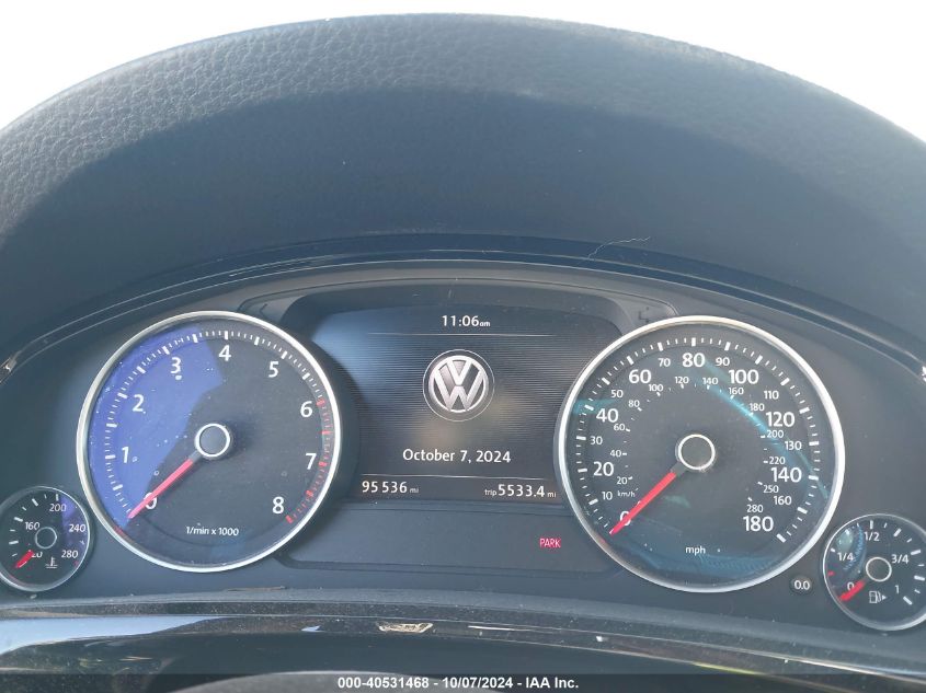 WVGRF7BP1HD001389 2017 Volkswagen Touareg Wolfsburg