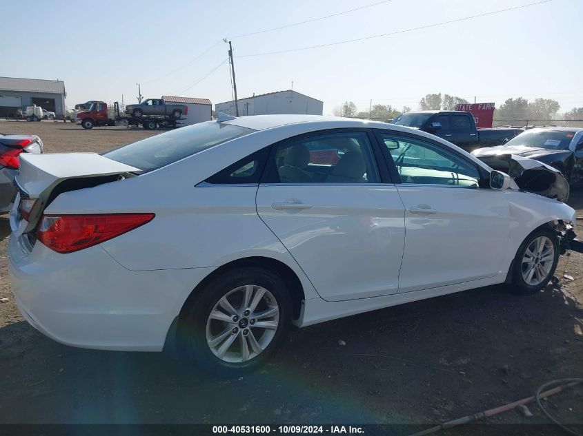 5NPEB4AC5DH557303 2013 Hyundai Sonata Gls