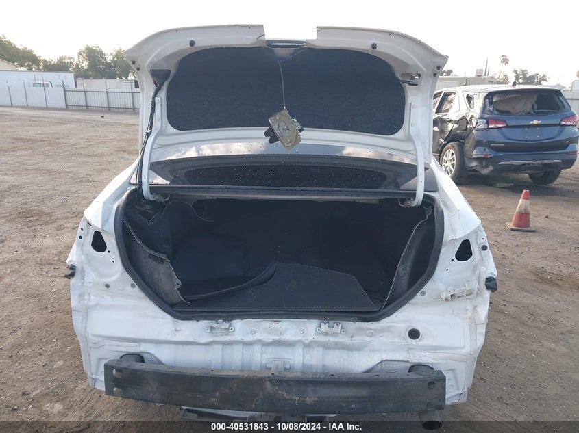 2017 TOYOTA COROLLA LE - 5YFBURHE9HP617562