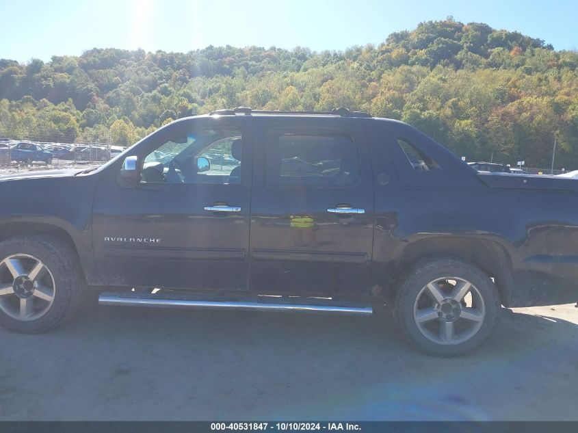 2013 Chevrolet Avalanche Lt VIN: 3GNTKFE77DG242731 Lot: 40531847