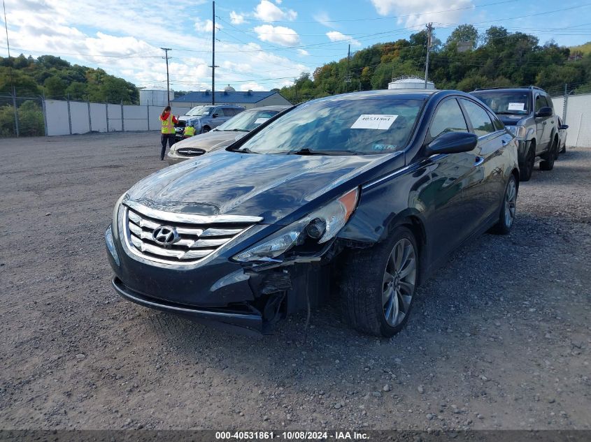 5NPEC4ABXBH225035 2011 Hyundai Sonata Se 2.0T